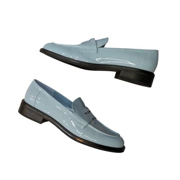 Nine West Light Blue Patent Loafers Size 8.5 - Picture 3 of 7